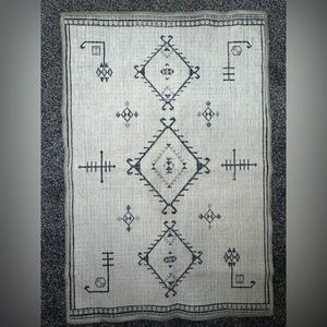 Ruggable 2x3’ Damali Black and White Rug Flatwoven COVER ONLY